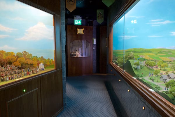 ミニチュア ワールド 表示 屋内の眺め