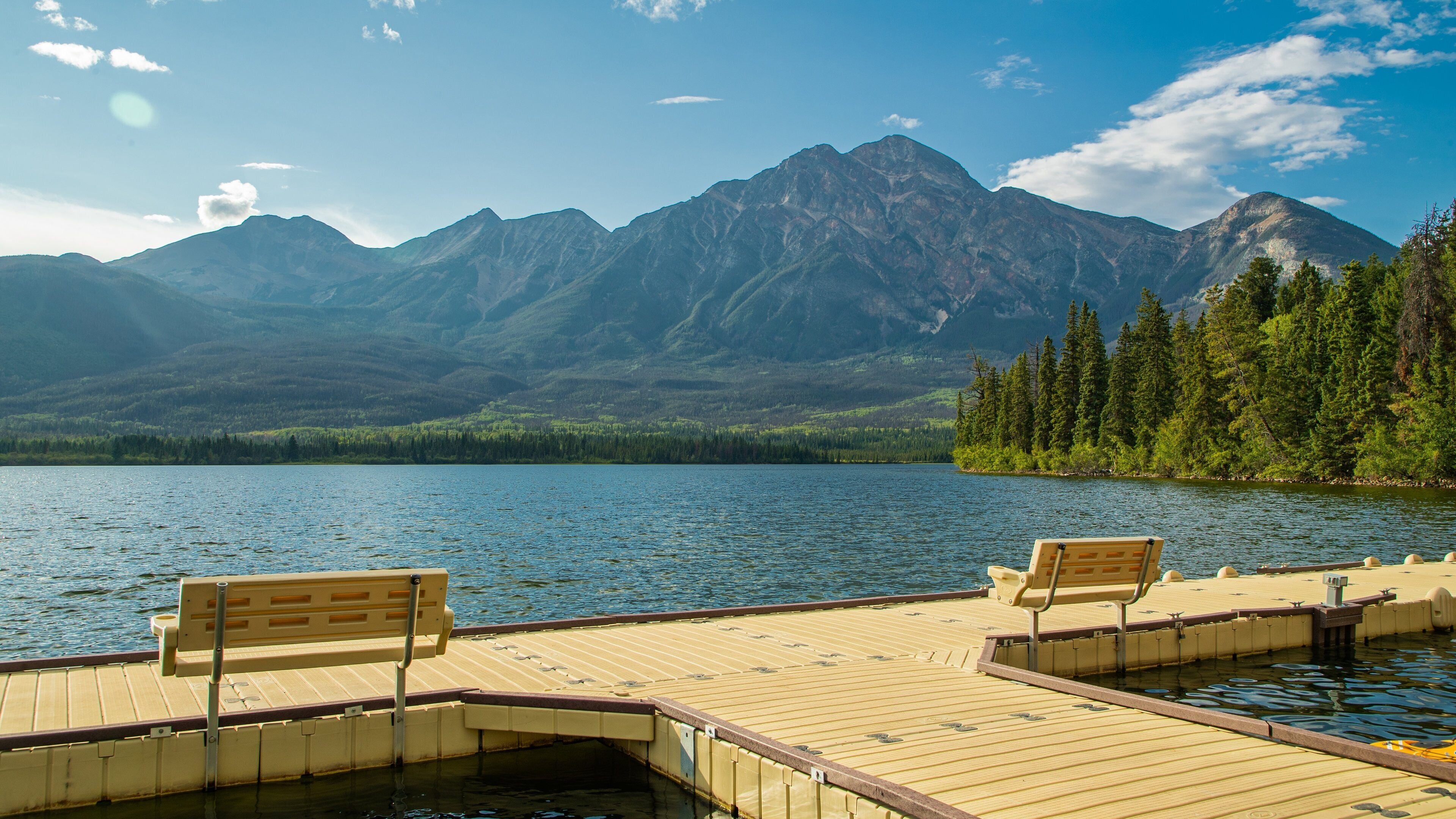 Pyramid Lake in Alberta - Tours and Activities | Expedia.ca