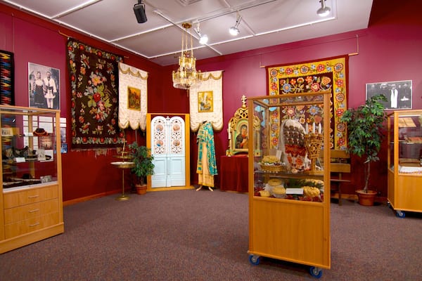 カナダ ウクライナ博物館 表示 屋内の眺め