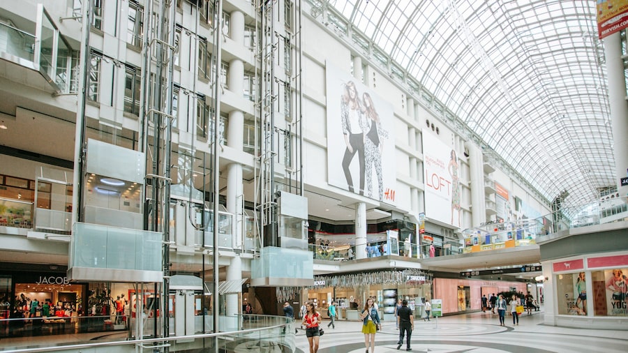 CF Toronto Eaton Centre which includes shopping and interior views