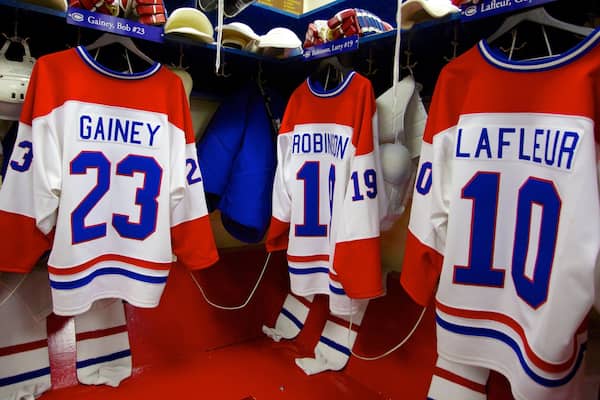 Hockey Hall of Fame johon kuuluu sisäkuvat