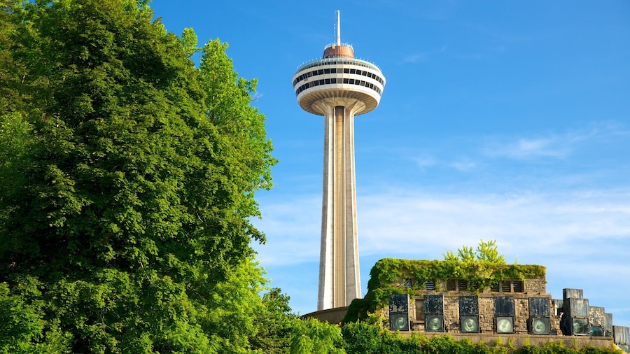 Skylon Tower showing a skyscraper and modern architecture