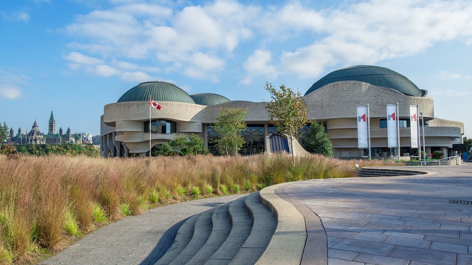 Canadian Museum of History showing modern architecture