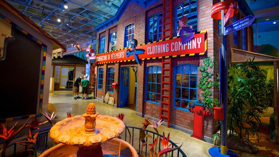 Canadian Museum of History showing signage and interior views