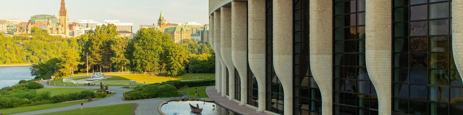 Canadian Museum of History showing a garden