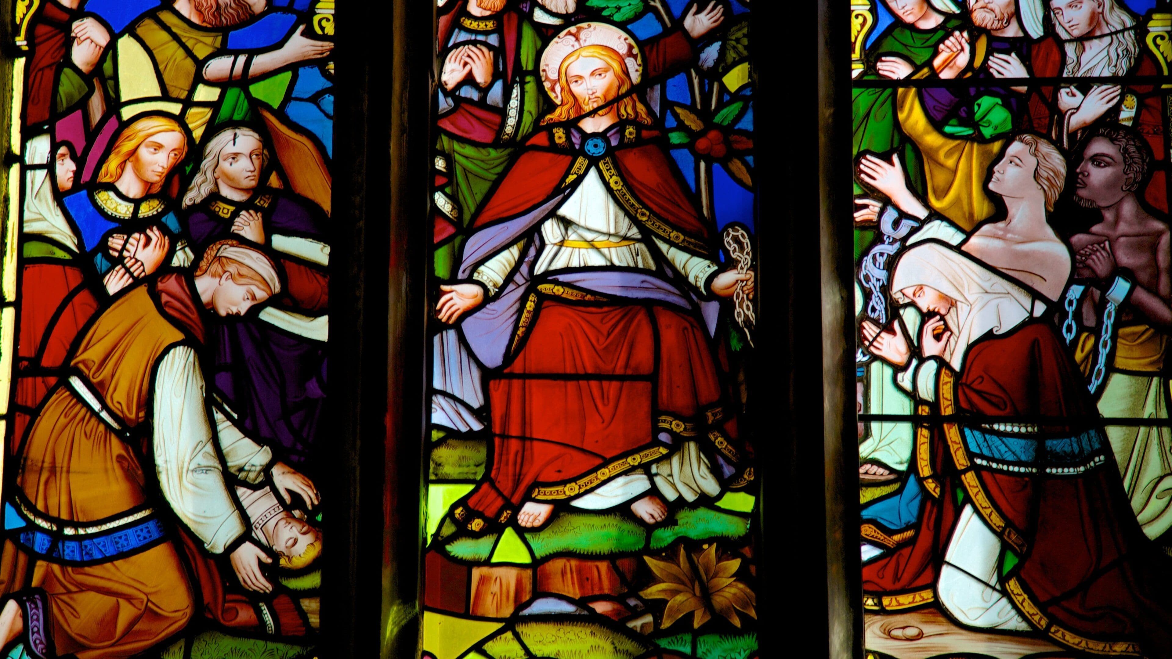 Christ Church Cathedral which includes heritage elements, interior views and religious elements