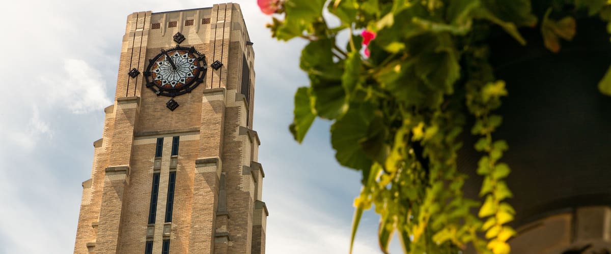Atwater Market which includes heritage architecture