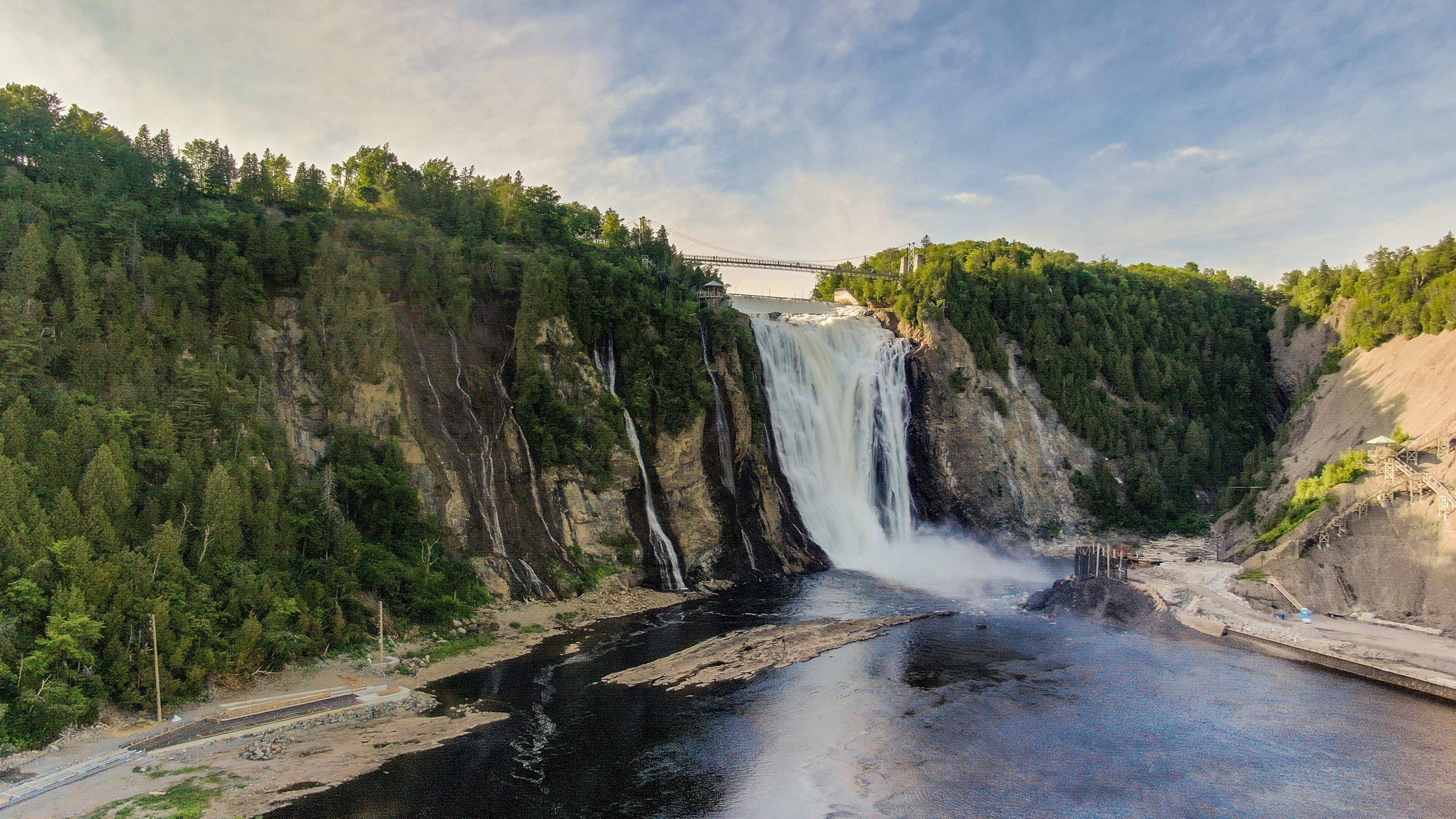Montmorency Falls which includes a river or creek and a cascade