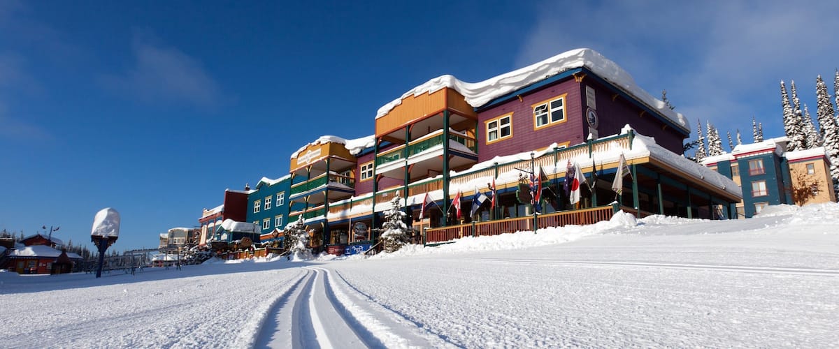 Silver Star Mountain Resort welches beinhaltet Luxushotel oder Resort sowie einzelner Mann