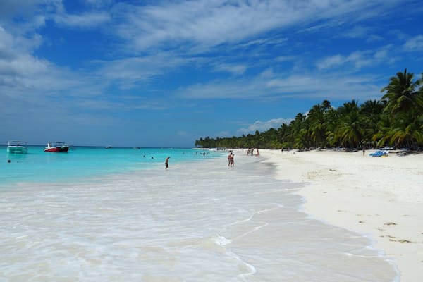 Have just been 14 days in The Dominican Republicđ©đŽand I saw The most beautiful beach on Saona Island.