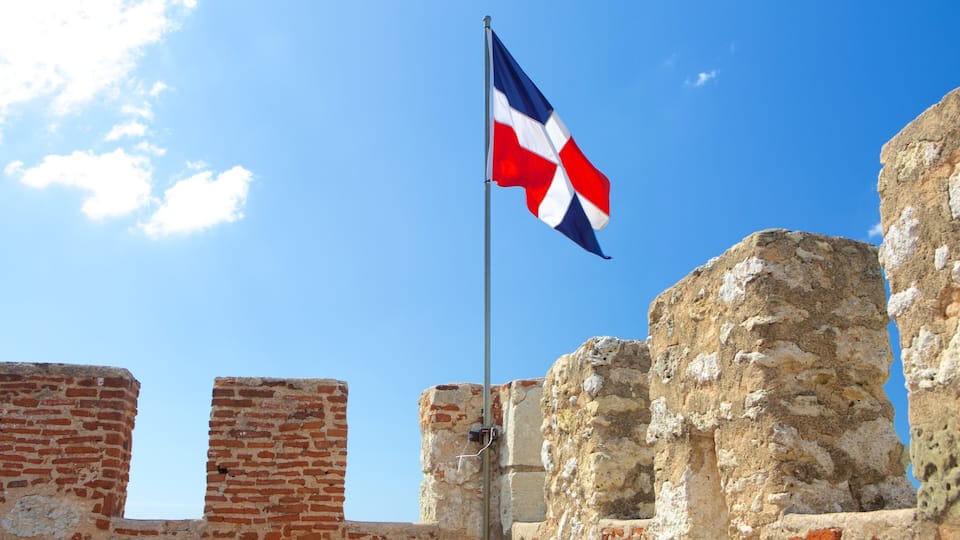 Fort Ozama which includes a castle and heritage elements