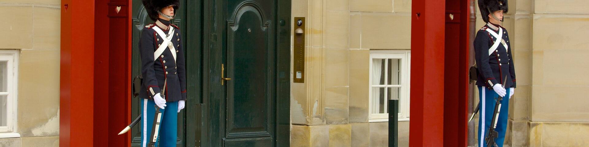 Amalienborg Palace featuring a castle and military items