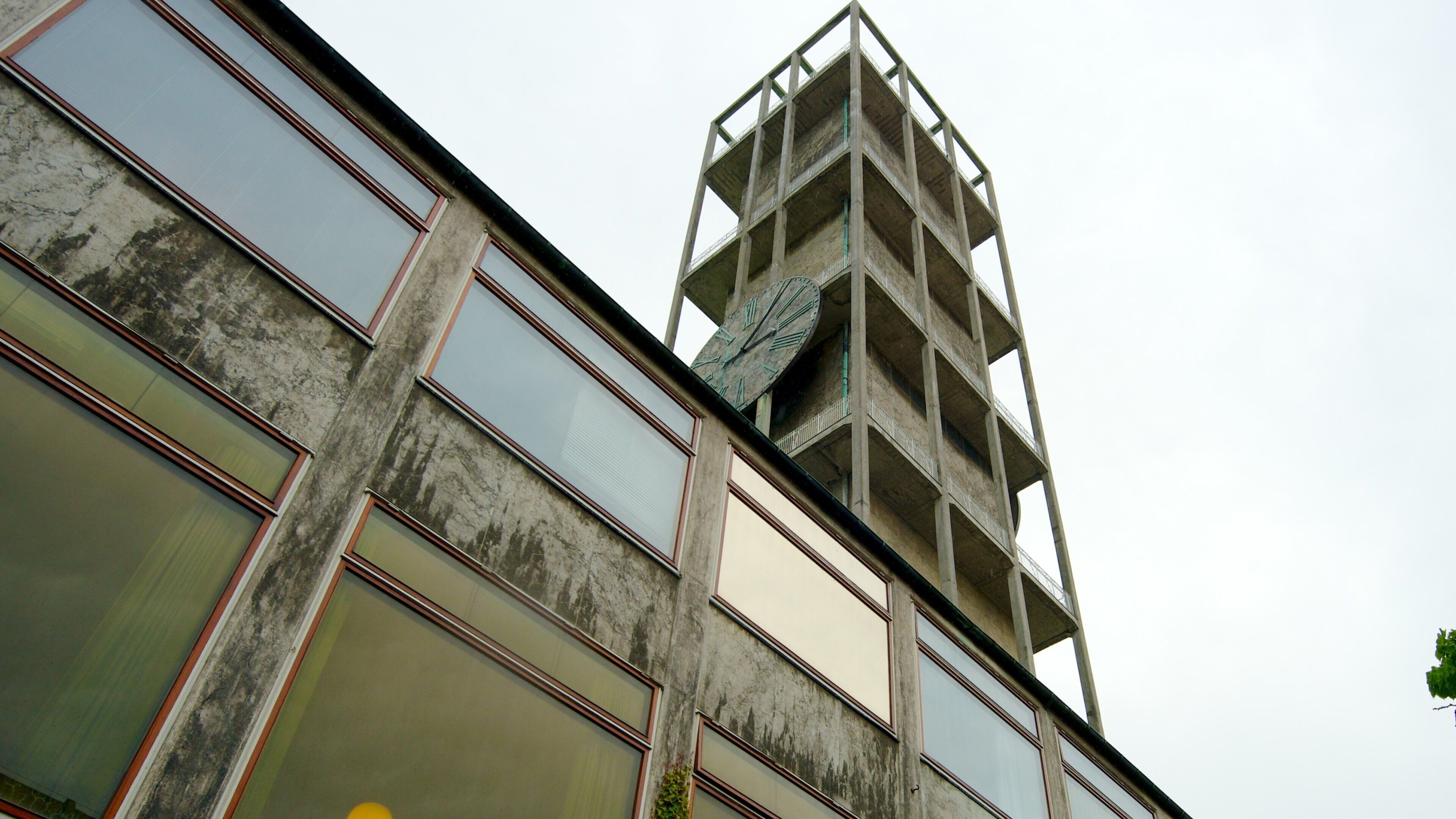 Hôtel de ville d\'Arhus qui includes patrimoine architectural et bâtiment public