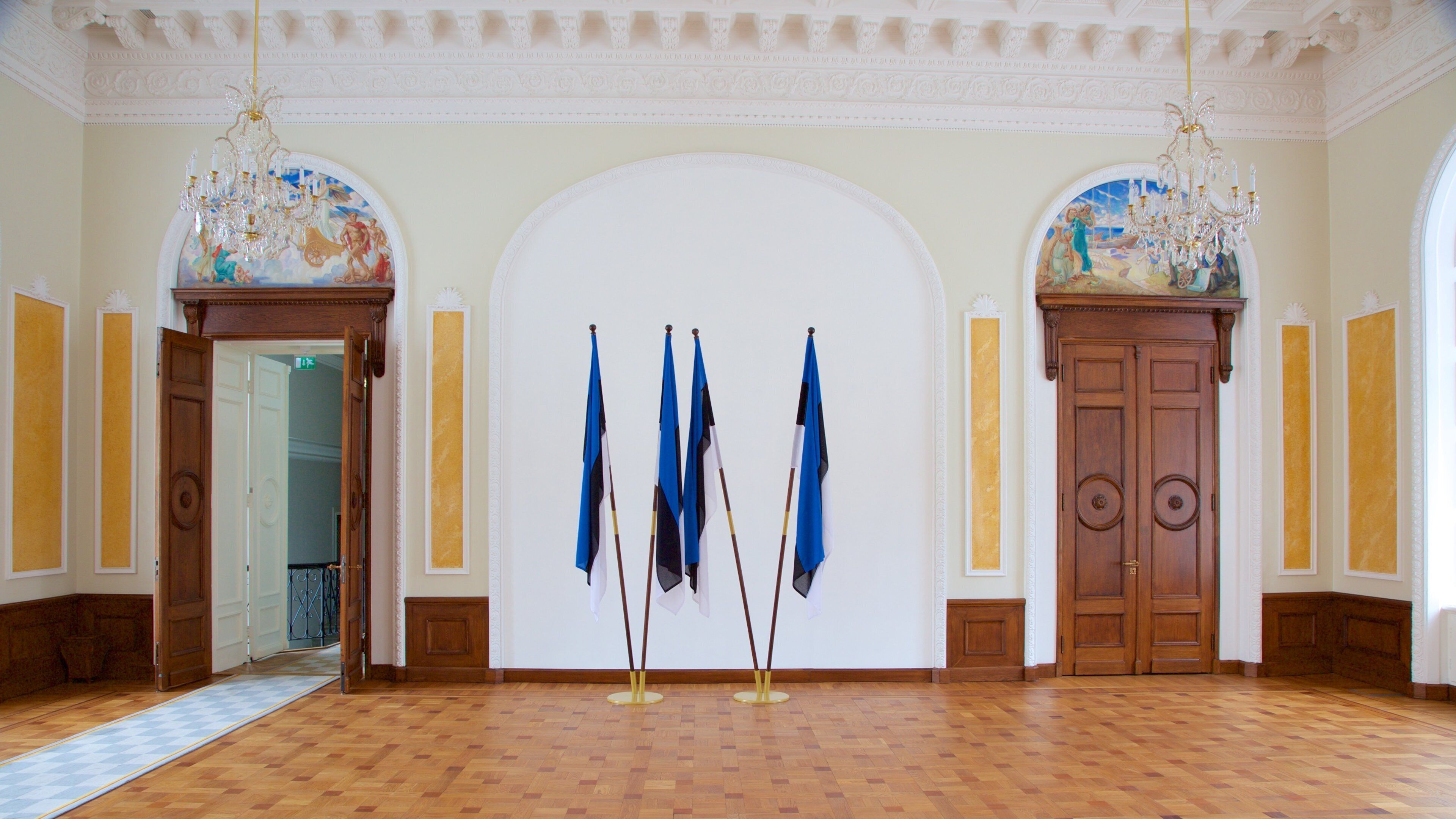 Toompea Castle which includes interior views, heritage elements and heritage architecture