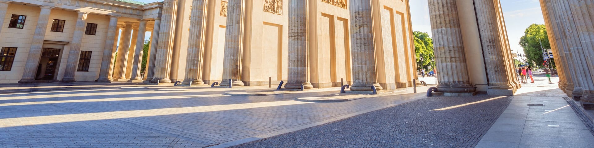 Berlin Brandenburg Gate (Brandenburger Tor), Berlin, Germany, Shutterstock ID 490048132, Purchase Order: SP-1506 Go Guides, Order Number: , Client/Licensee: Faa Praharnpap, Other: Hcom budget