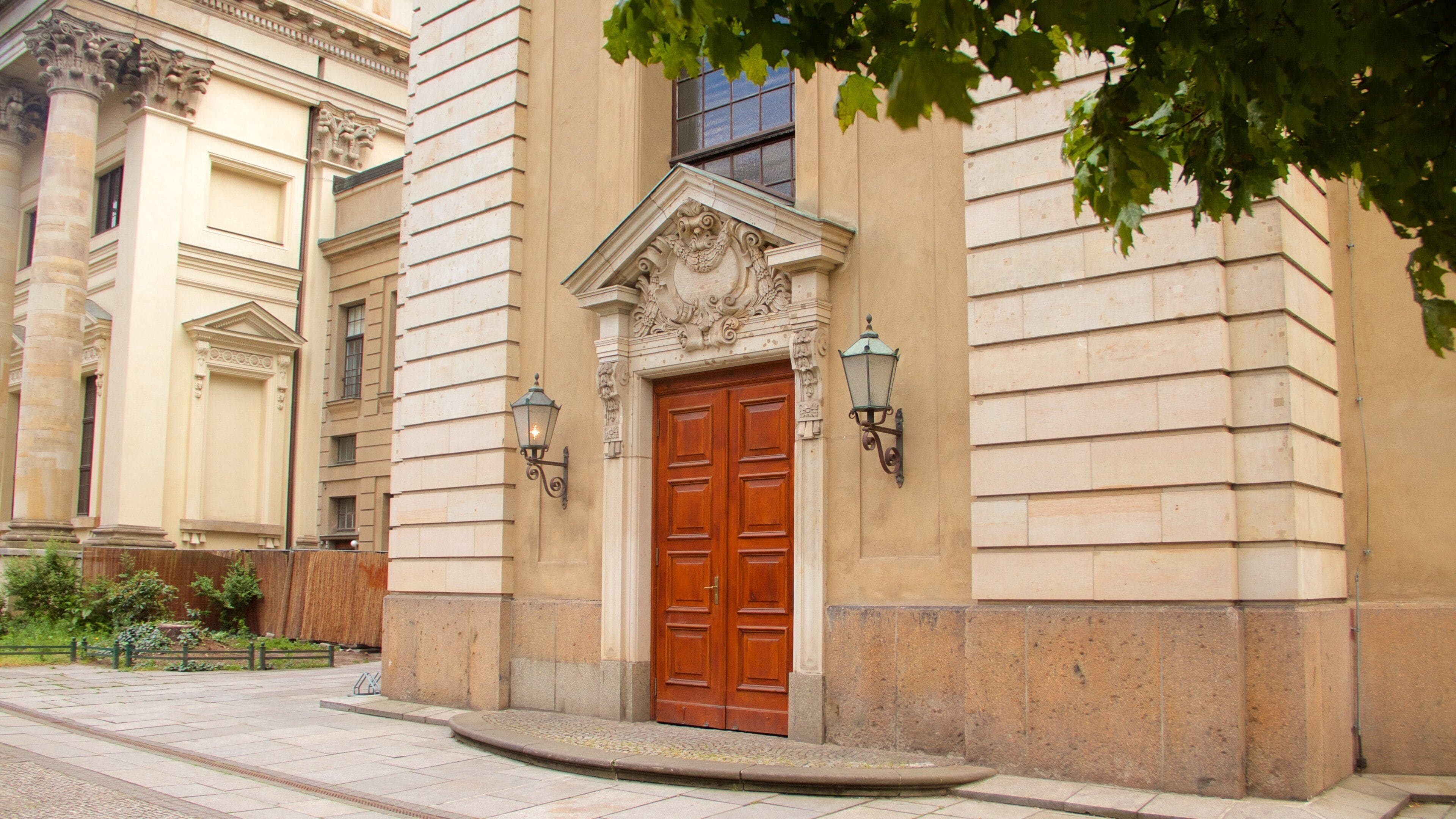 Gendarmenmarkt featuring heritage architecture