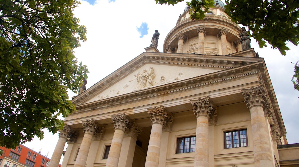 Berlín mostrando arquitectura patrimonial y elementos patrimoniales