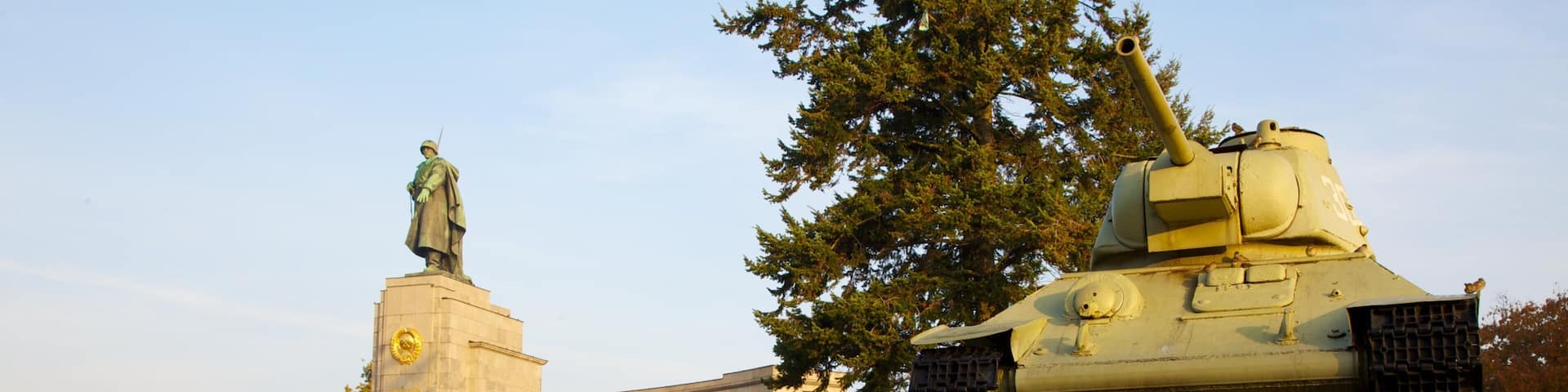 Tiergarten Soviet War Memorial