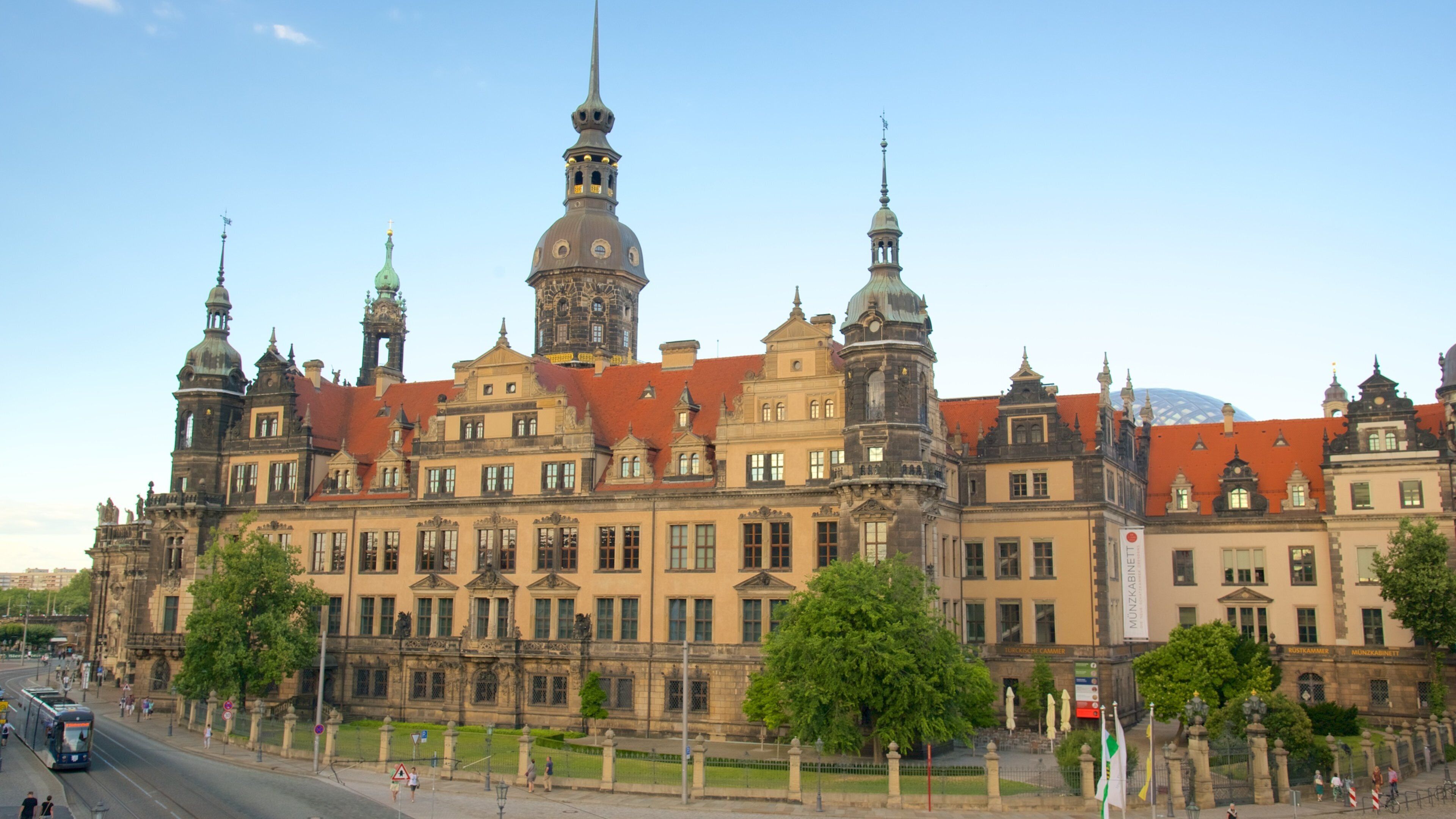 Château de Dresde mettant en vedette patrimoine architectural
