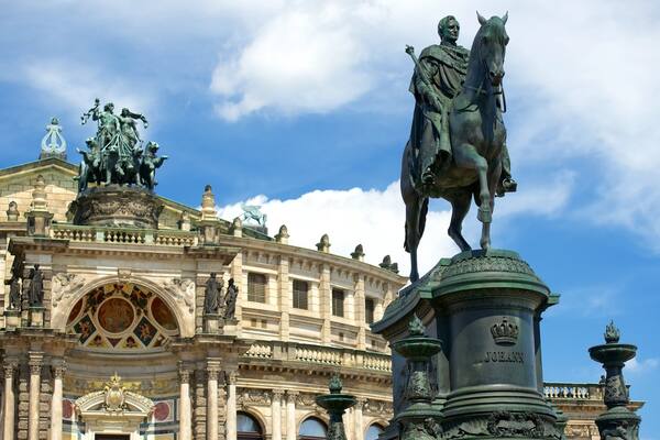 Semper Opera House showing heritage elements and a statue or sculpture