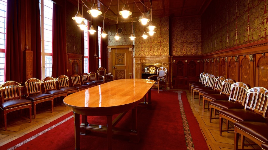 Bremens stadshus som visar historiska element och interiörer