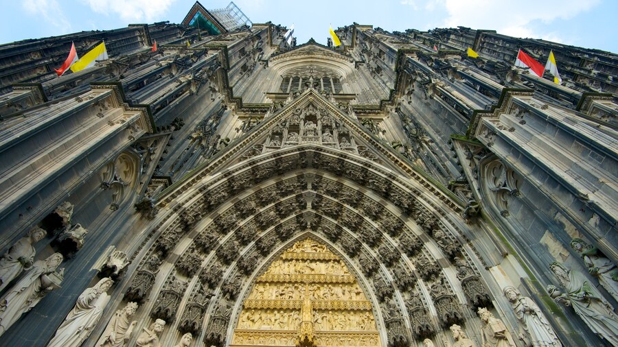 Cologne Cathedral showing a church or cathedral and heritage architecture