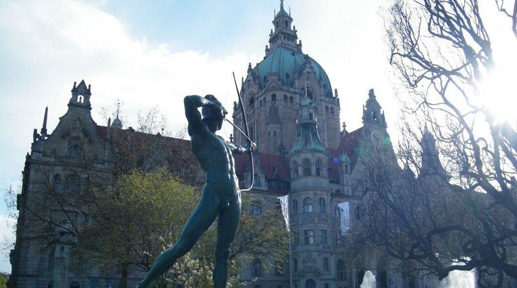 Known as The Green Archer, this bronze statue is clearly pointing at the Town Hall! #hanover #Germany #LifeAtExpedia