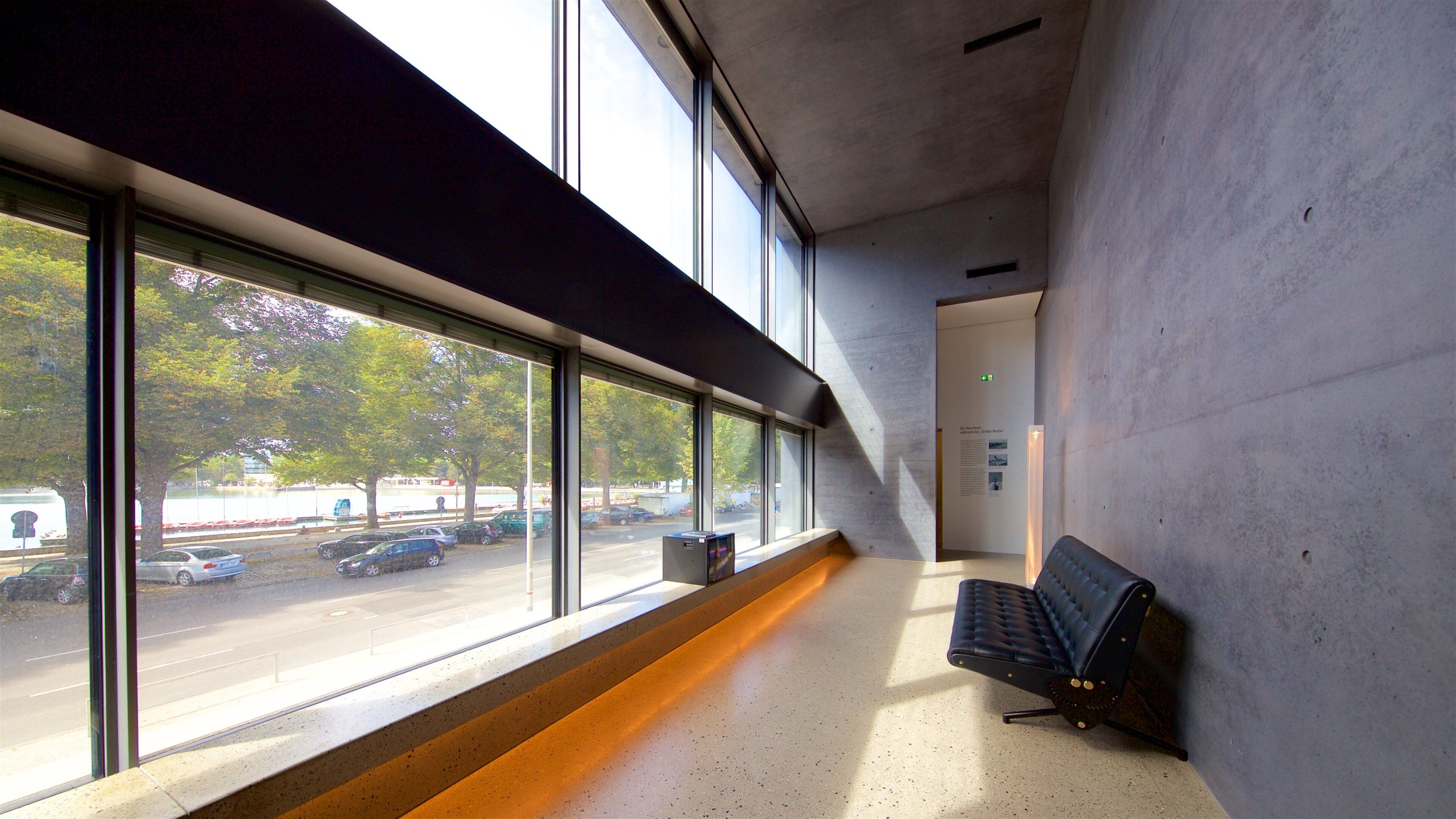 Sprengel Museum featuring interior views