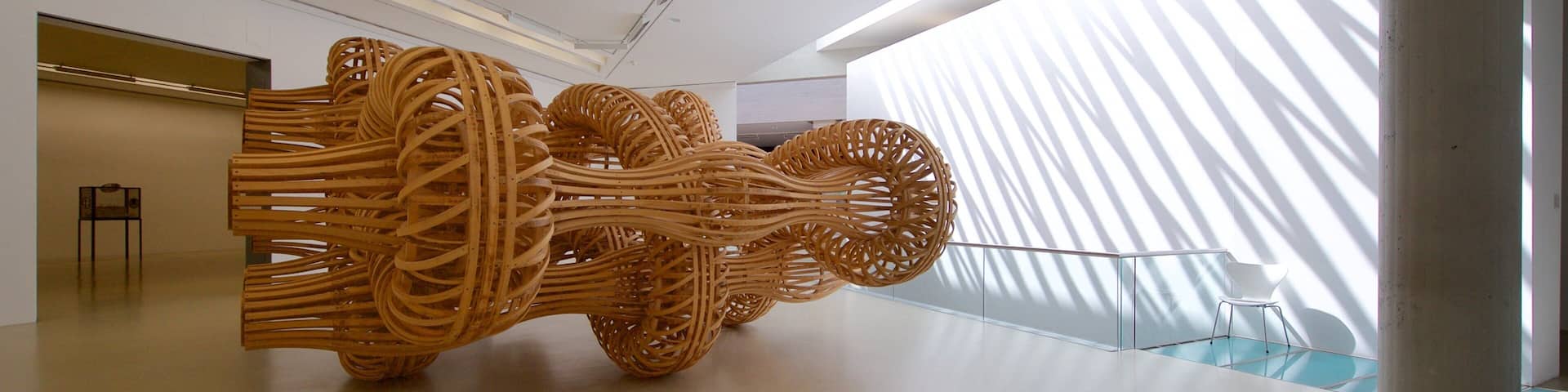 Sprengel Museum showing art and interior views