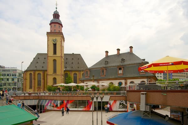 Hauptwache mit einem Stadt und historische Architektur