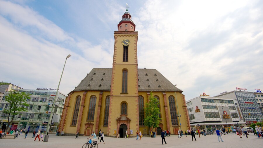 Hauptwache showing heritage architecture, a city and a square or plaza