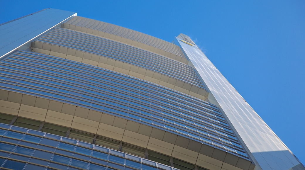 Commerzbank Tower showing a high rise building and a city
