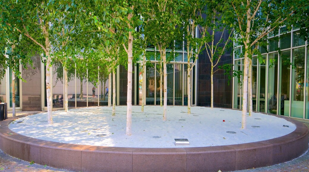 North Rhine-Westphalia Art Collection showing a garden