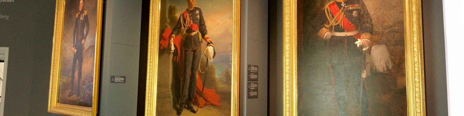 Vieux chùteau qui includes art et vues intérieures