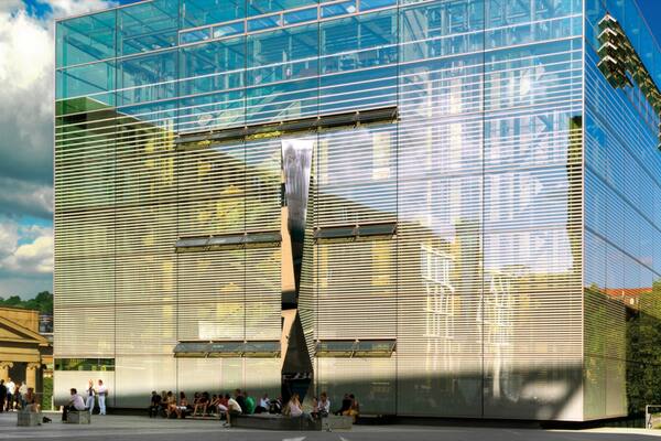 Musée d\'Art de Stuttgart montrant architecture moderne, art en plein air et square ou place