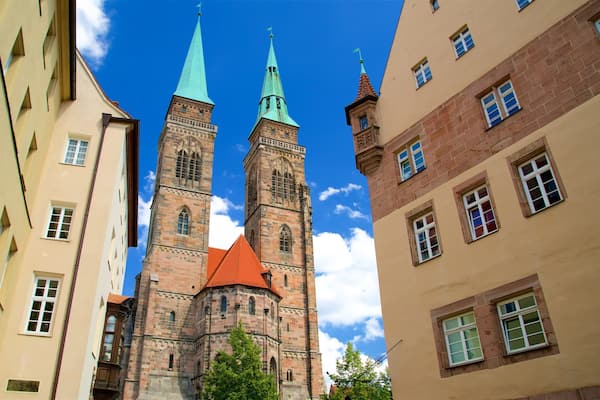 St. Sebaldus Church showing heritage architecture and a church or cathedral