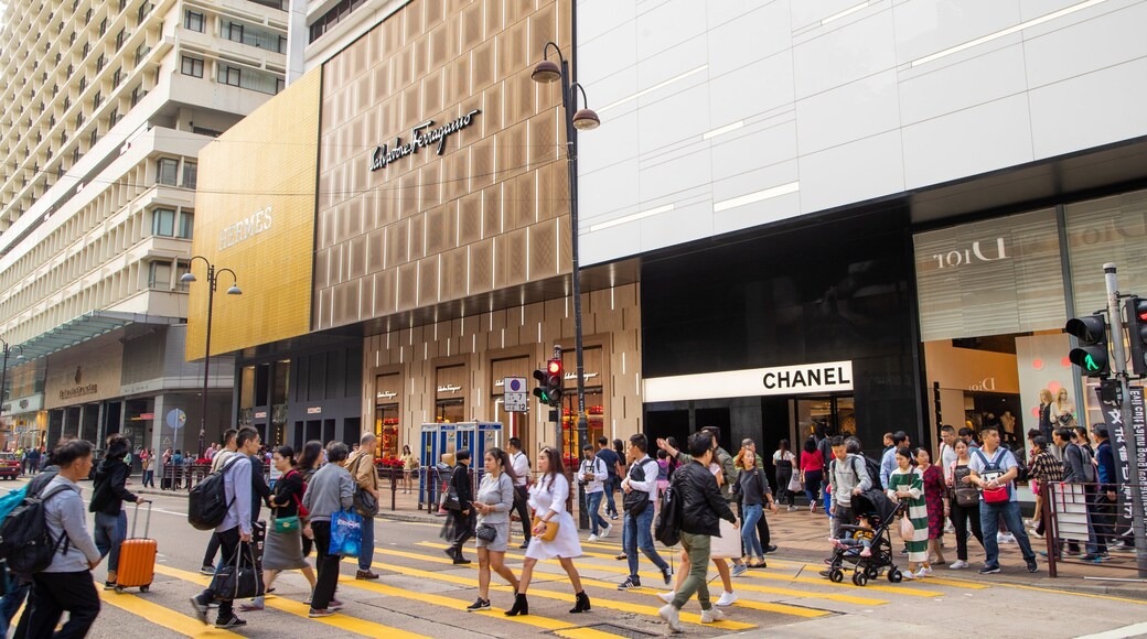 Harbour City showing street scenes and a city