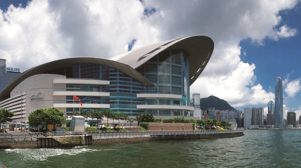 Hong Kong Convention and Exhibition Centre which includes a city and general coastal views