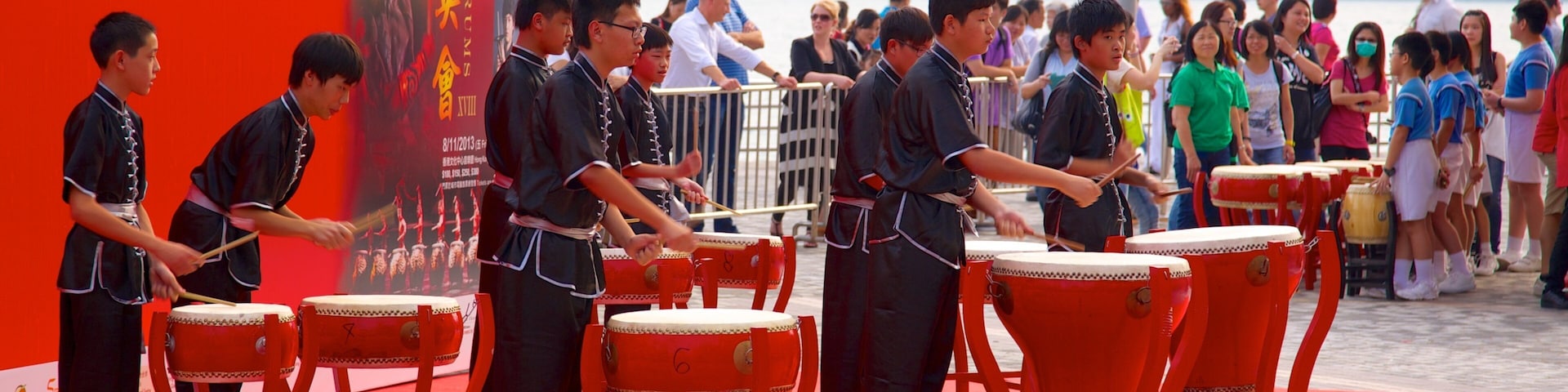 Hong Kong Cultural Centre which includes performance art, a square or plaza and music