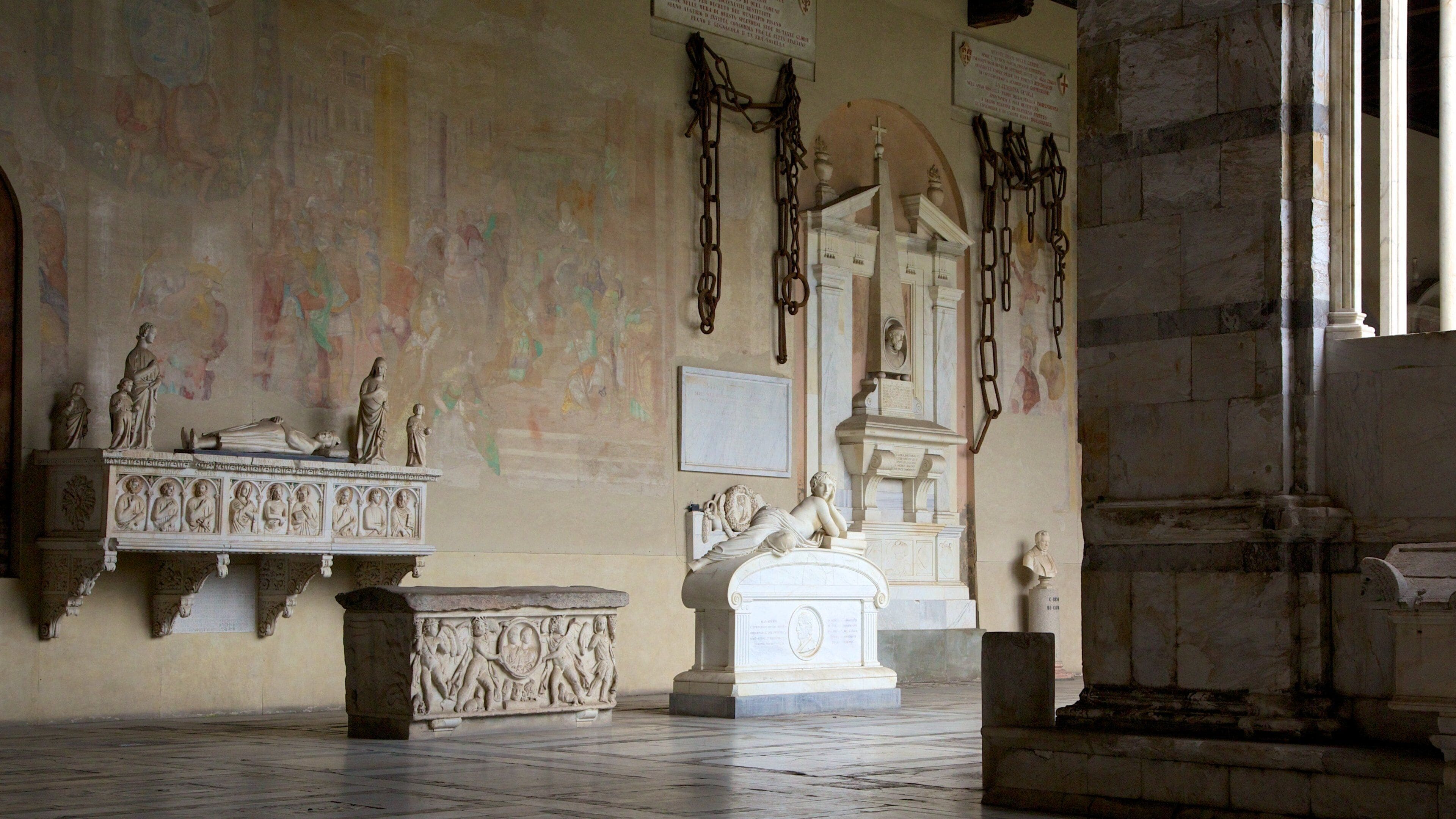 Camposanto showing interior views, religious elements and heritage architecture