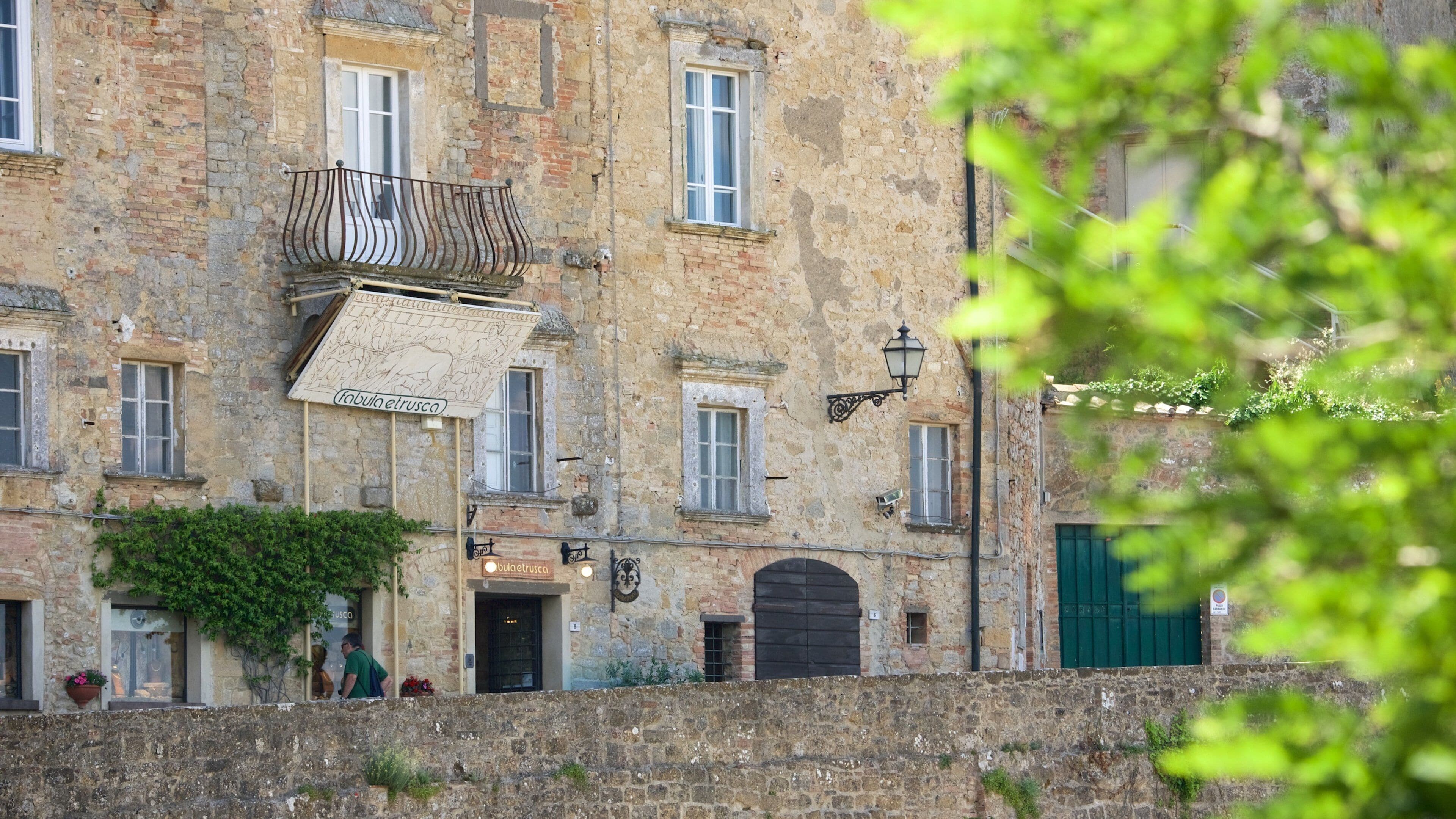 Roman Theatre featuring heritage elements