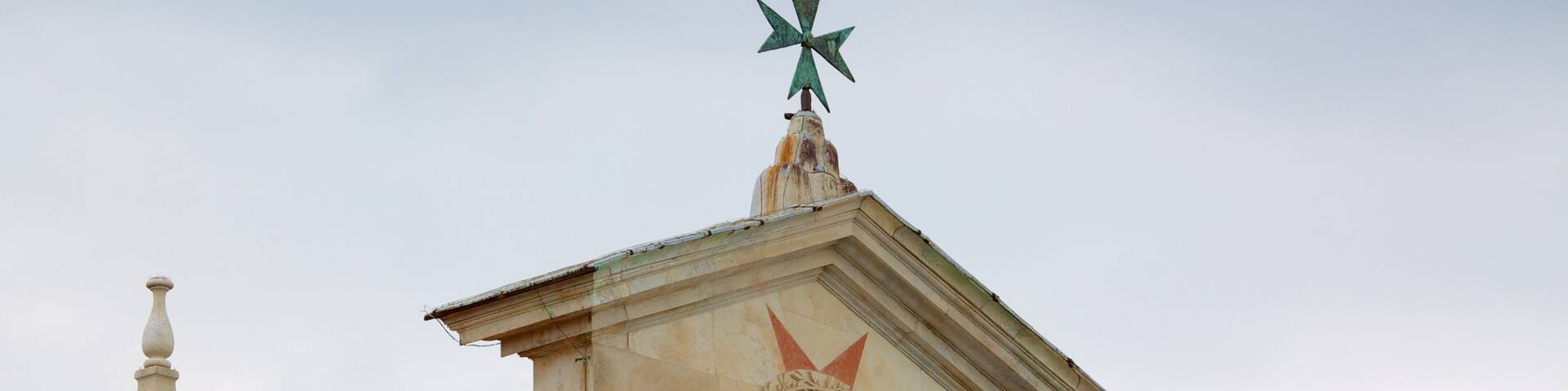 Santo Stefano dei Cavalieri mit einem historische Architektur und Kirche oder Kathedrale