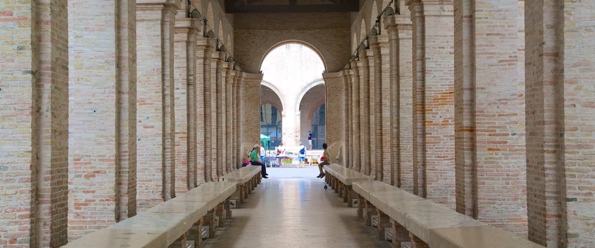 Antica Pescheria which includes heritage elements