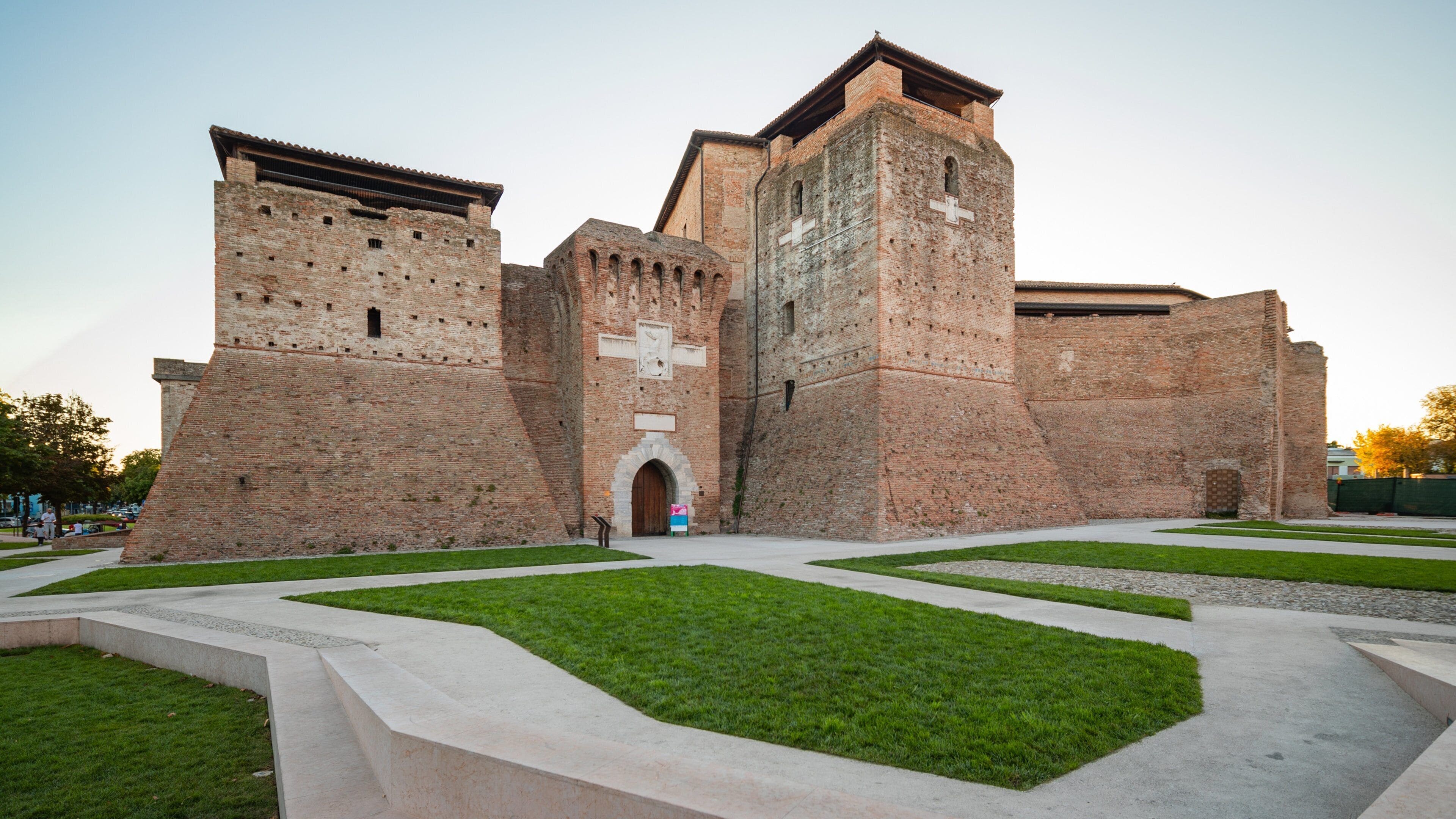 Castel Sismondo showing heritage architecture