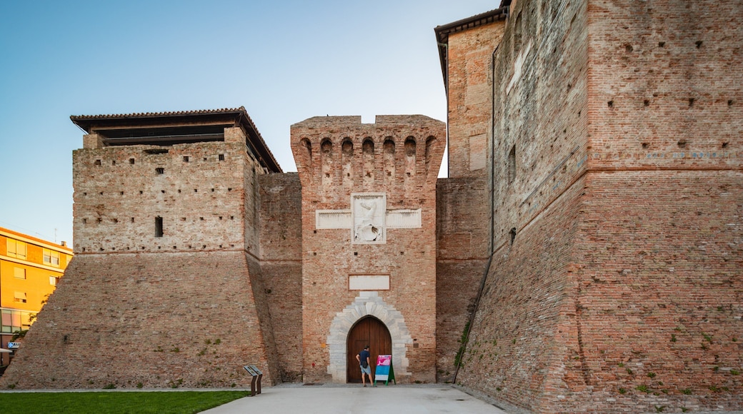Castel Sismondo featuring heritage architecture