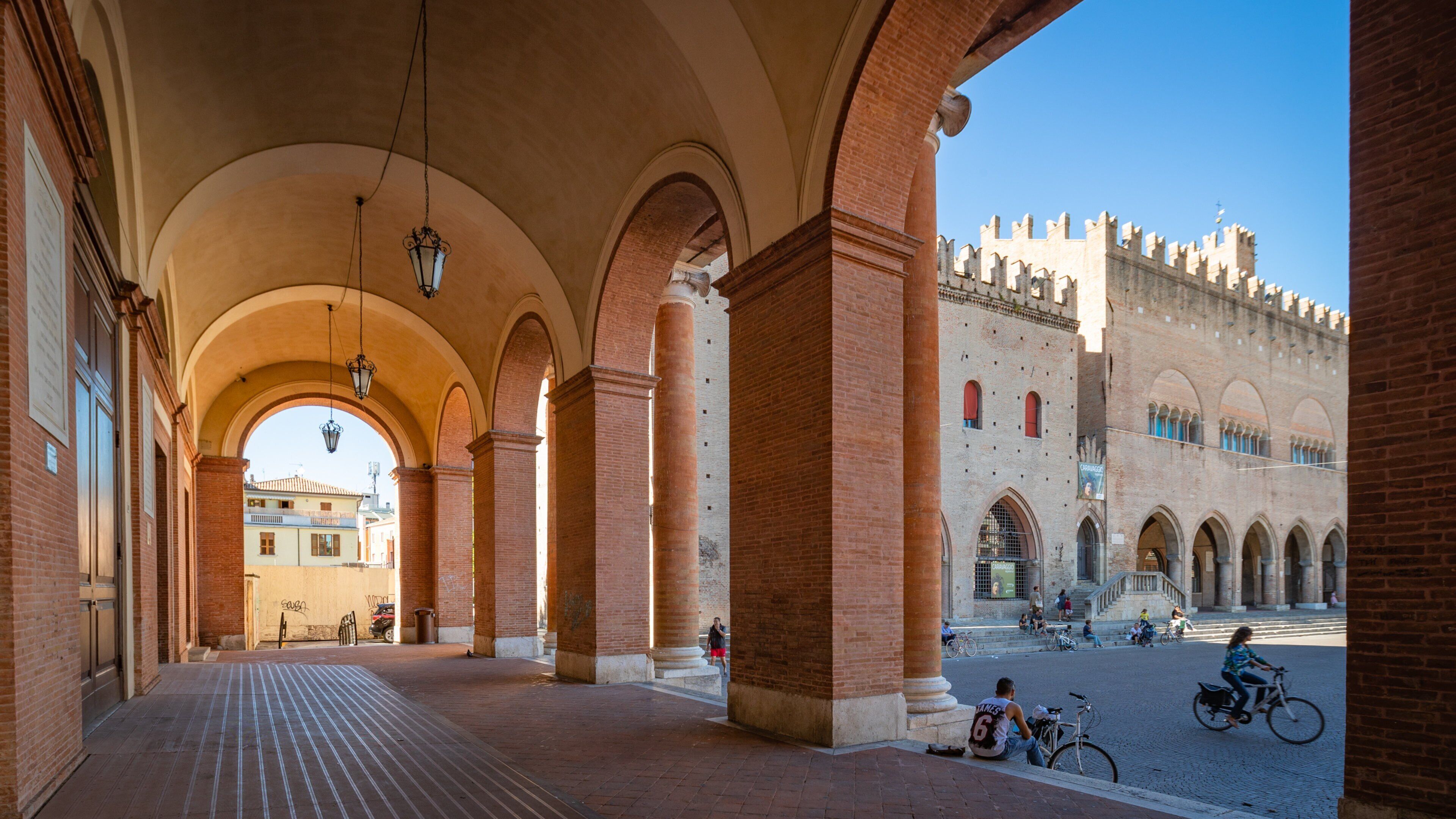 Palazzo dell\'Arengo e del Podesta which includes heritage elements