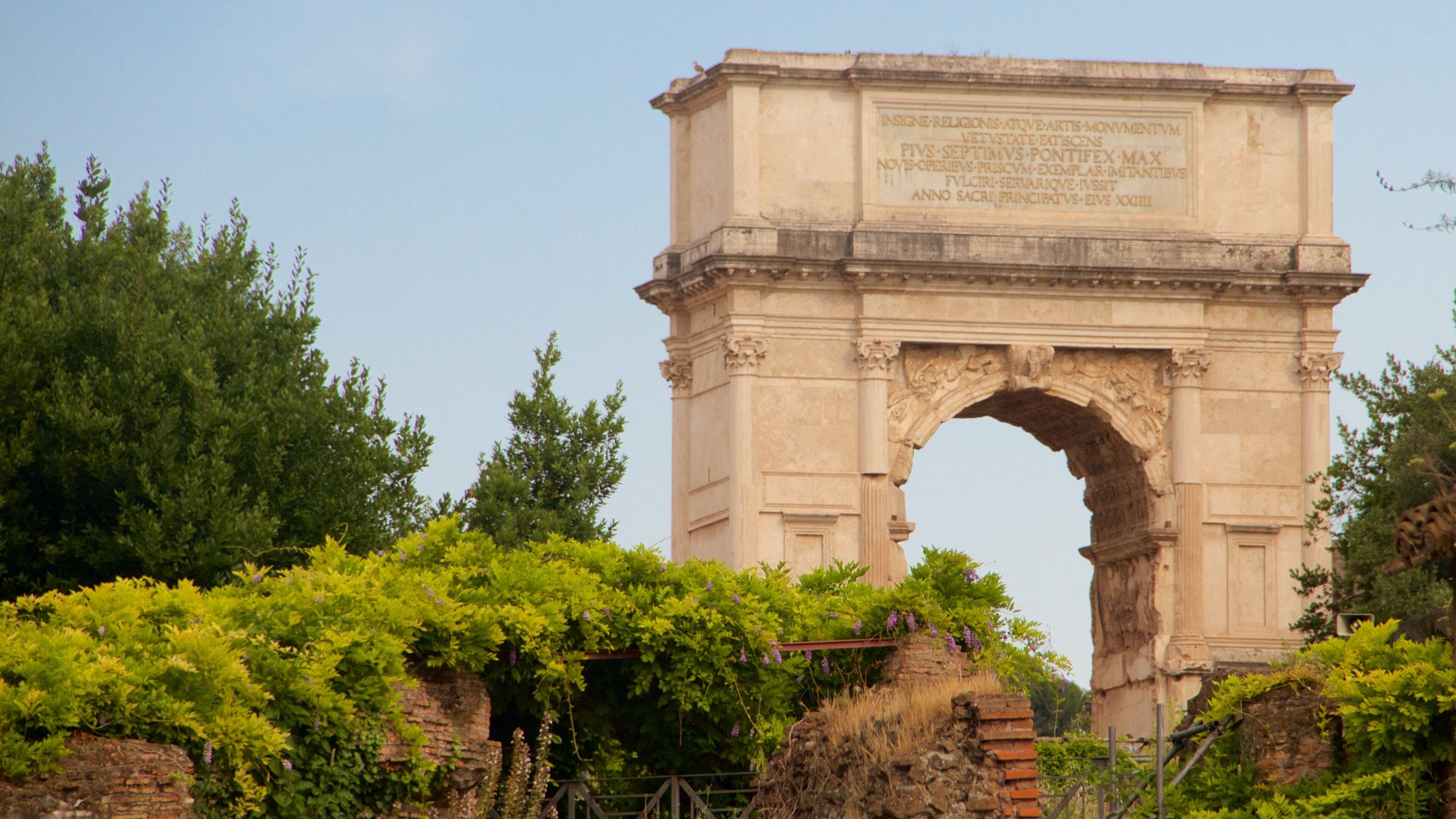Arch of Titus showing a monument and heritage architecture