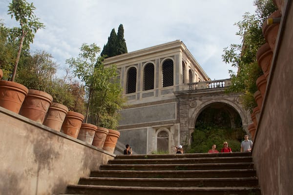 Orti Farnesiani ofreciendo patrimonio de arquitectura