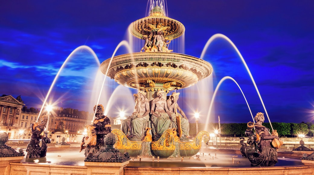Fontaine des Fleuves on Place de la Concorde in Paris. Paris, France