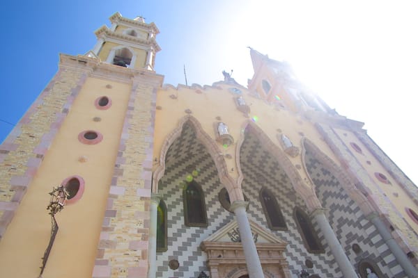 Immaculate Conception Cathedral フィーチャー 教会あるいは大聖堂 と 遺跡